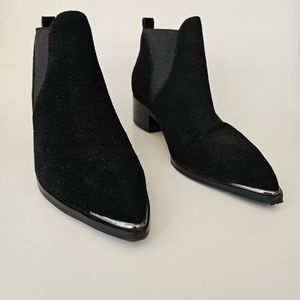 Marc Fisher Yale Chelsea Black Suede Leather Ankle Booties Size 6.5